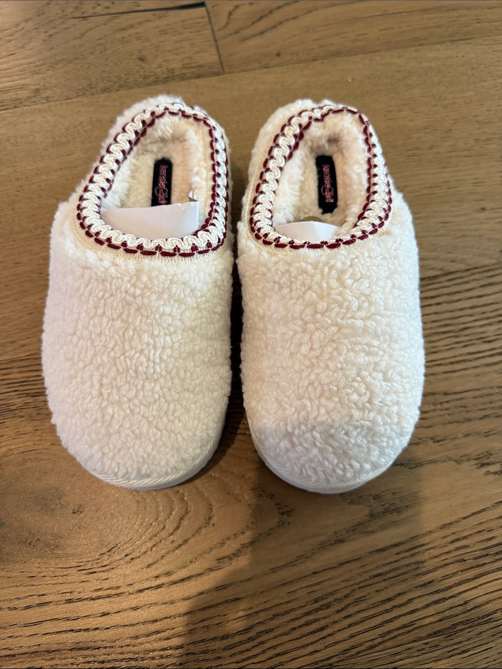 kenzie Cream Sherpa Slip-On Kids Slippers with Burgundy Trim